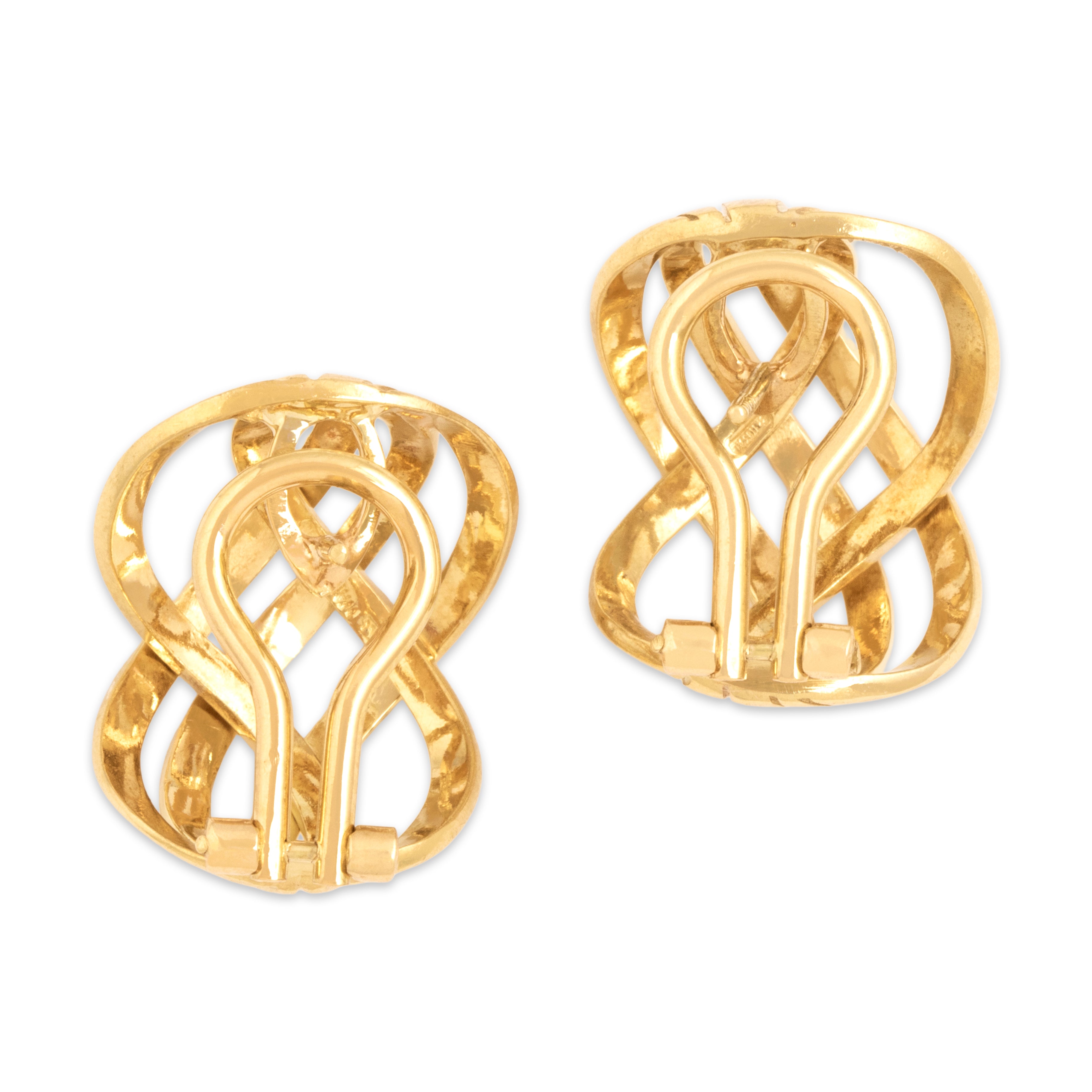 Vintage Italian 18k Yellow Gold Gleaming Interlocking Knot Omega-Back Earrings - Back view