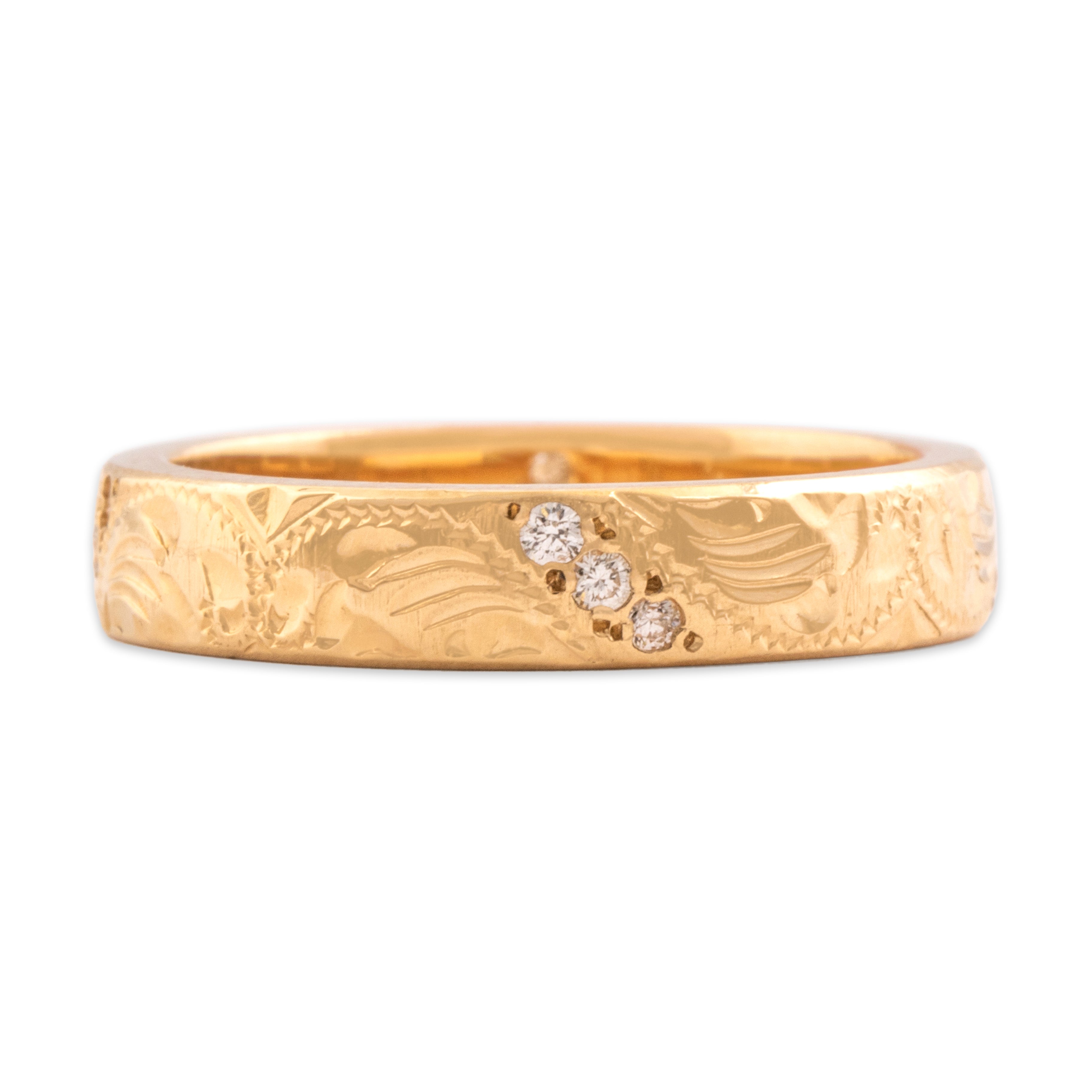 Vintage 14k Yellow Gold Diamond Beautiful Intricate Engraved Eternity Band Ring - Close-up view
