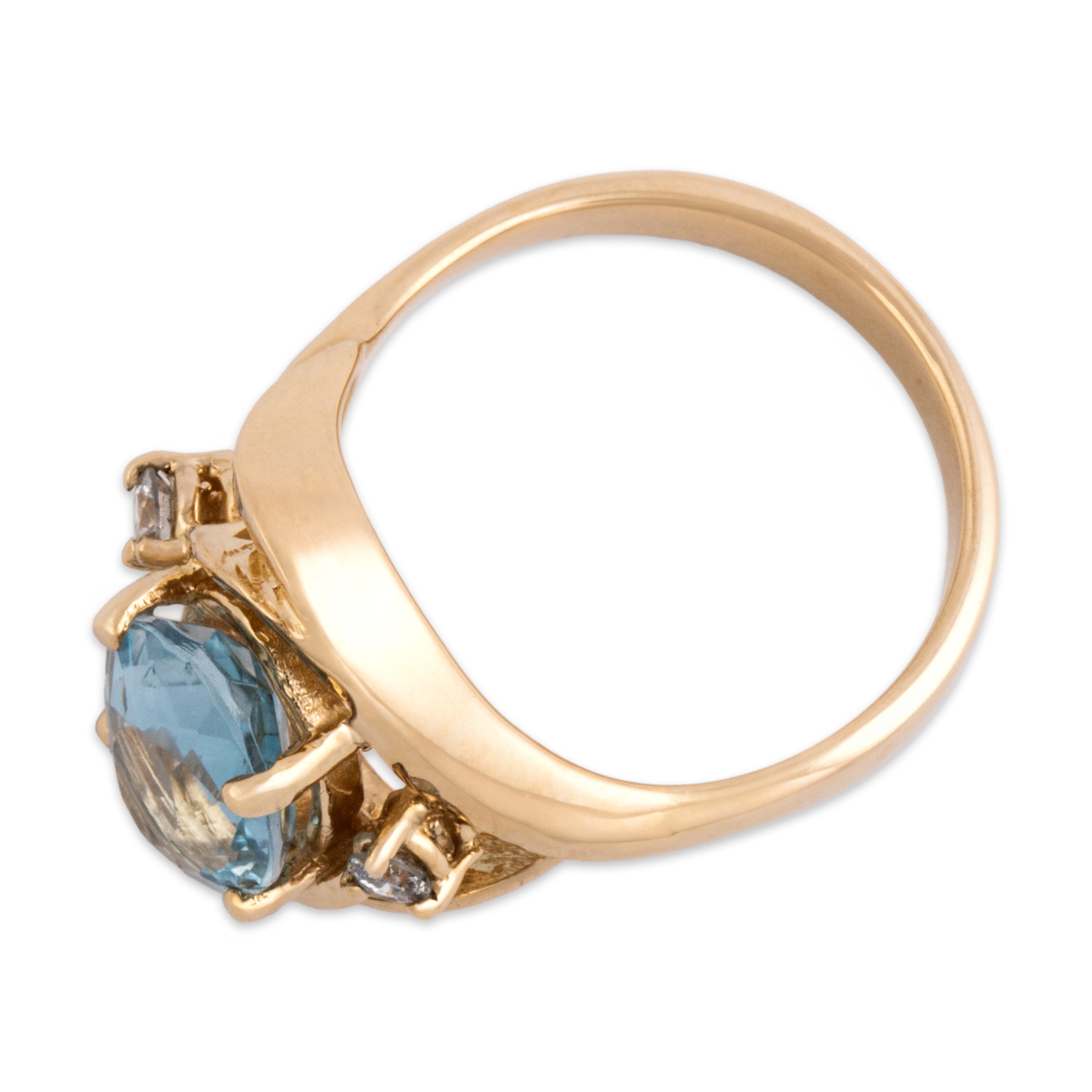 Vintage 14k Yellow Gold 2.7ct Light Blue Topaz Diamond Accented Oval Swish Ring - Overall view
