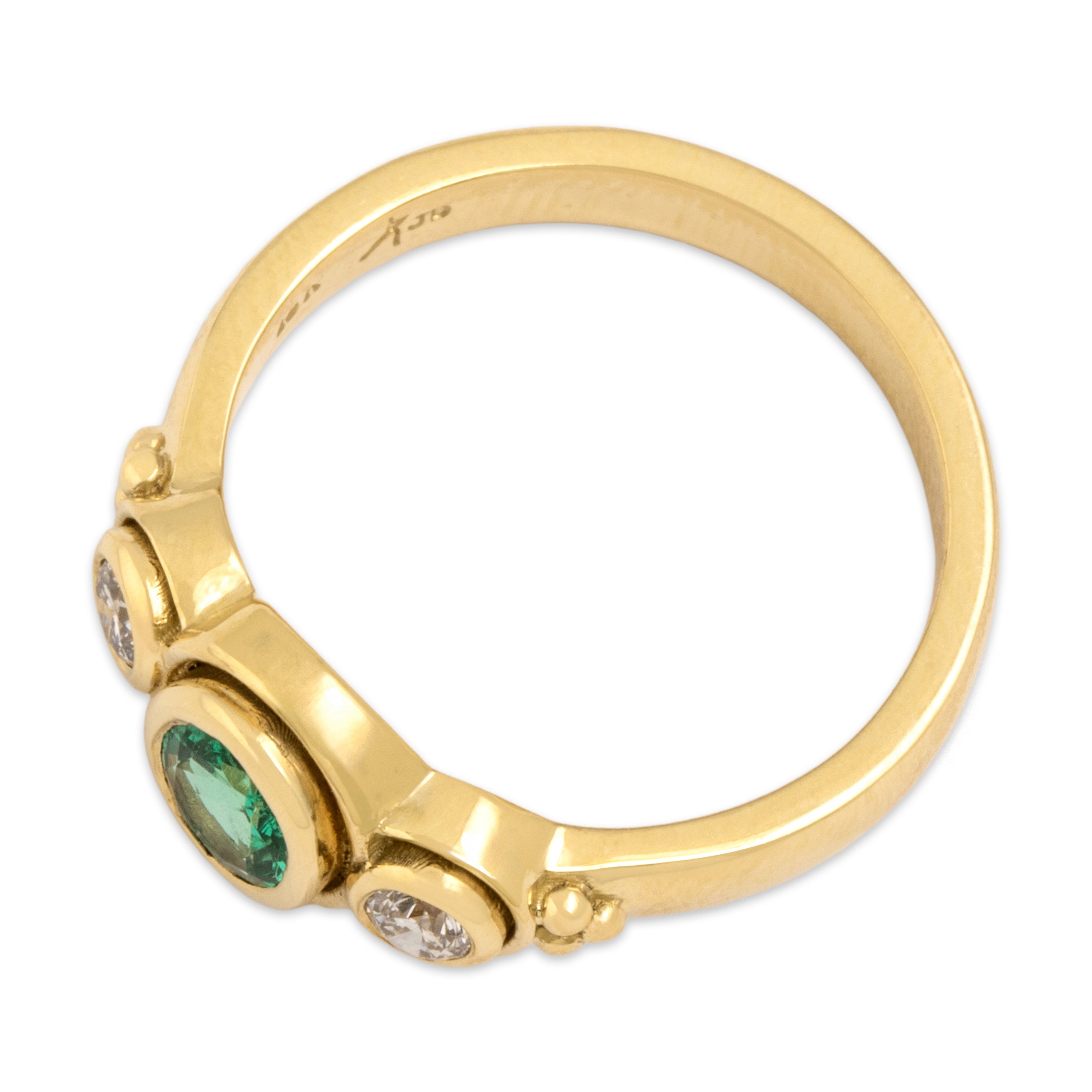 Vintage 18k Yellow Gold Emerald Diamond Dazzling Bezel Trio Ring - Overall view