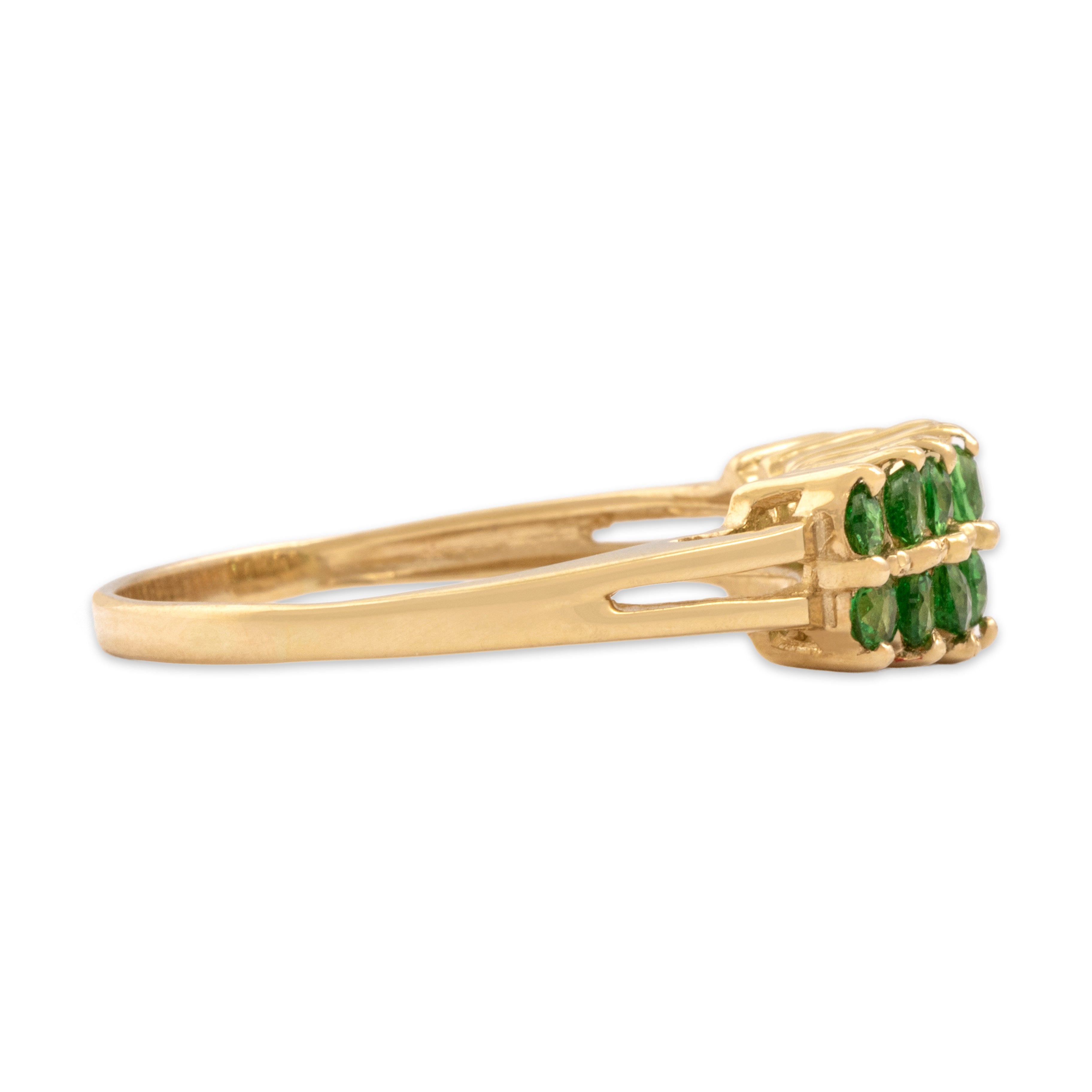 Vintage 14k Yellow Gold .73cttw Green Garnet Bright Chevron Line Ring - Side view