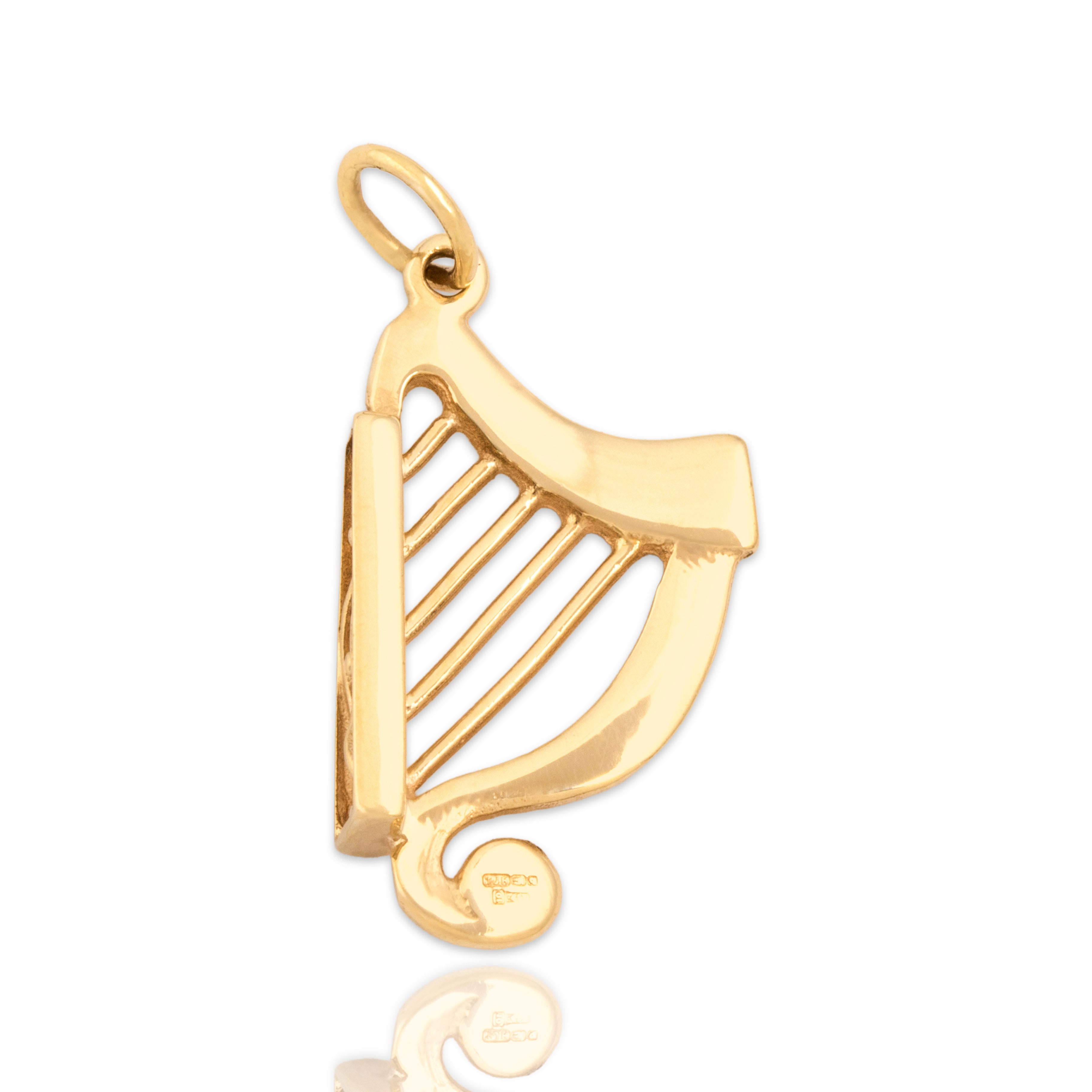 Vintage Irish 10k Yellow Gold Celtic Trinity Knot Harp Charm / Pendant