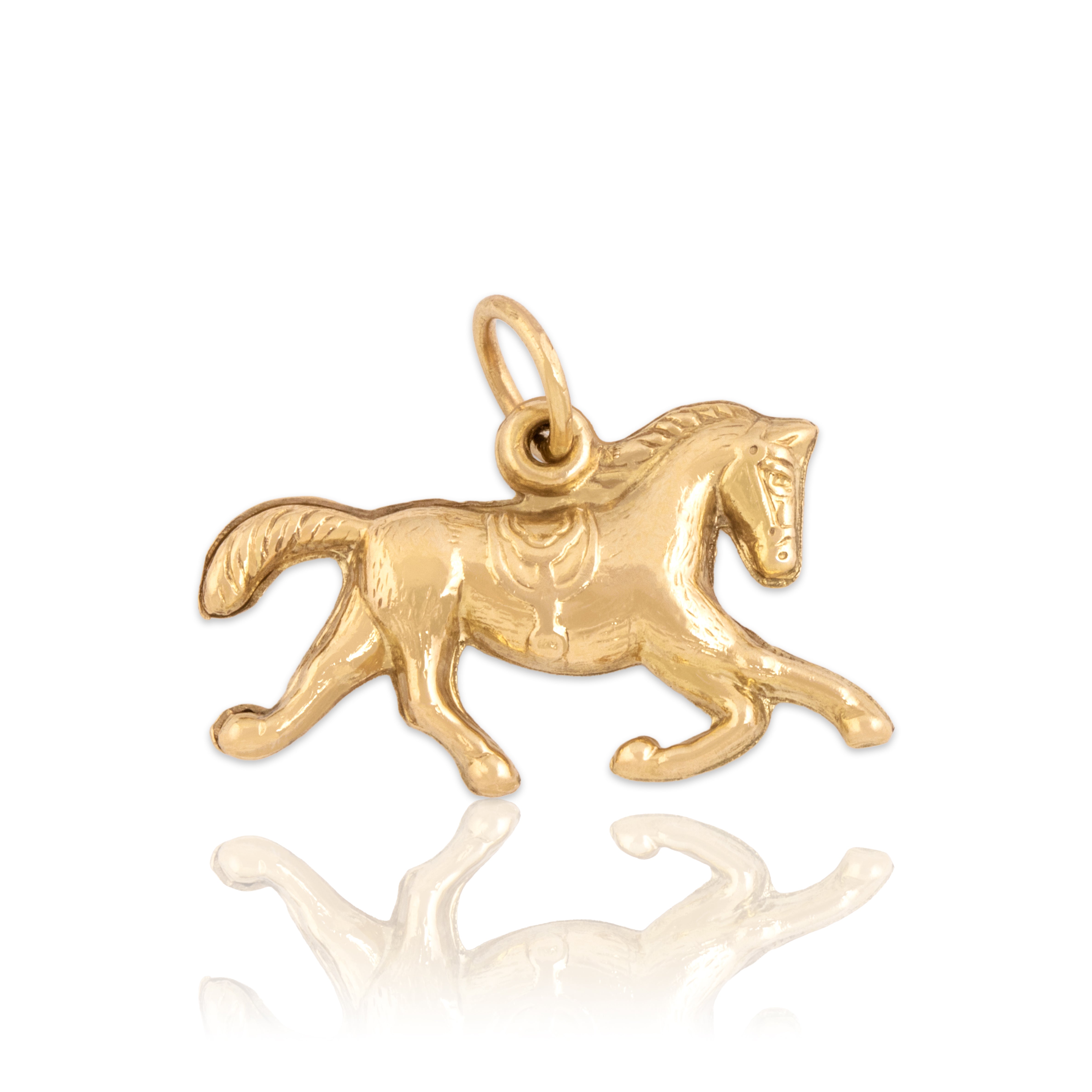 Vintage 14k Yellow Gold Equestrian Trotting Horse Charm / Pendant - Close-up view