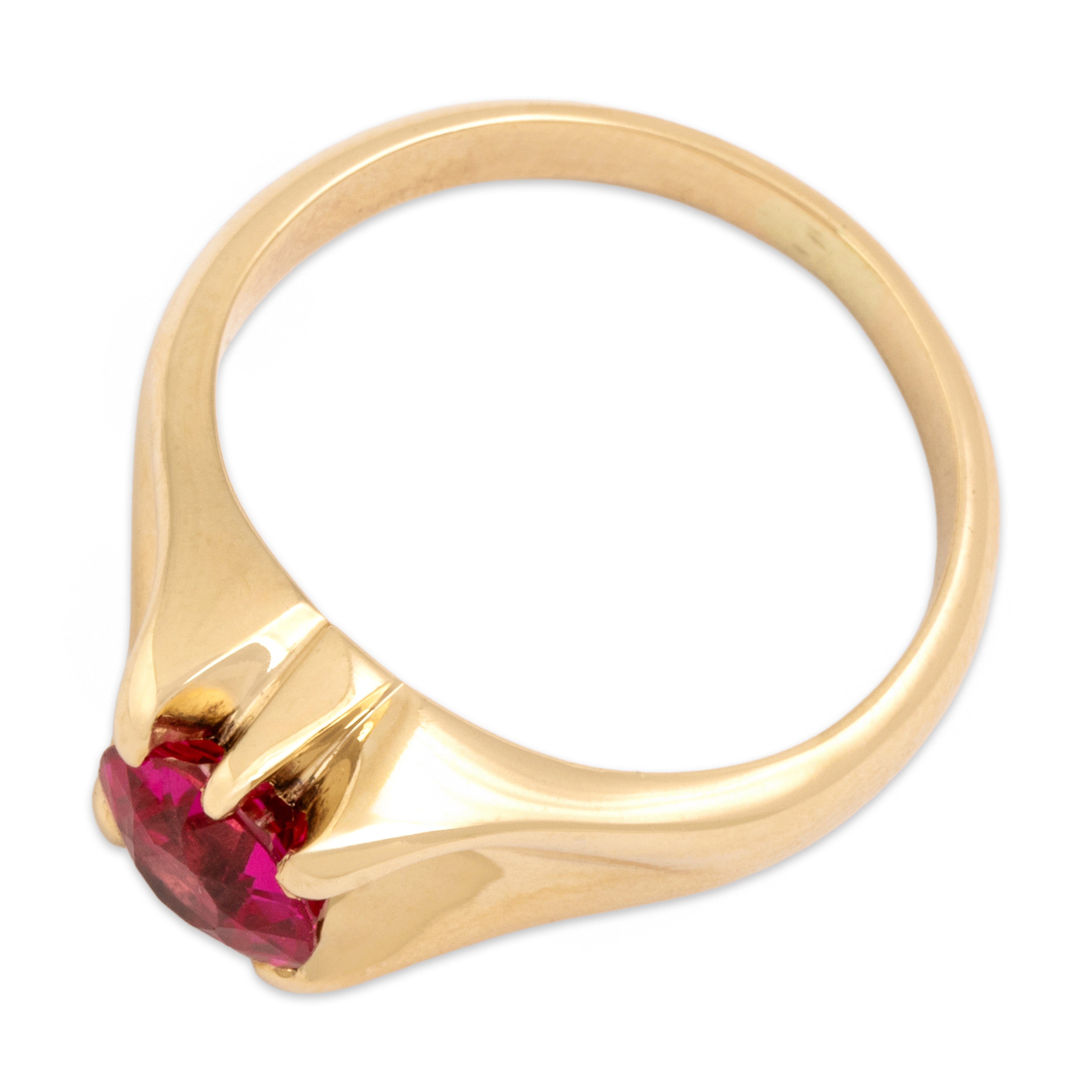 Vintage 14k Yellow Gold 1.93ct Synthetic Ruby Striking Claw-Set Ring - Overall view