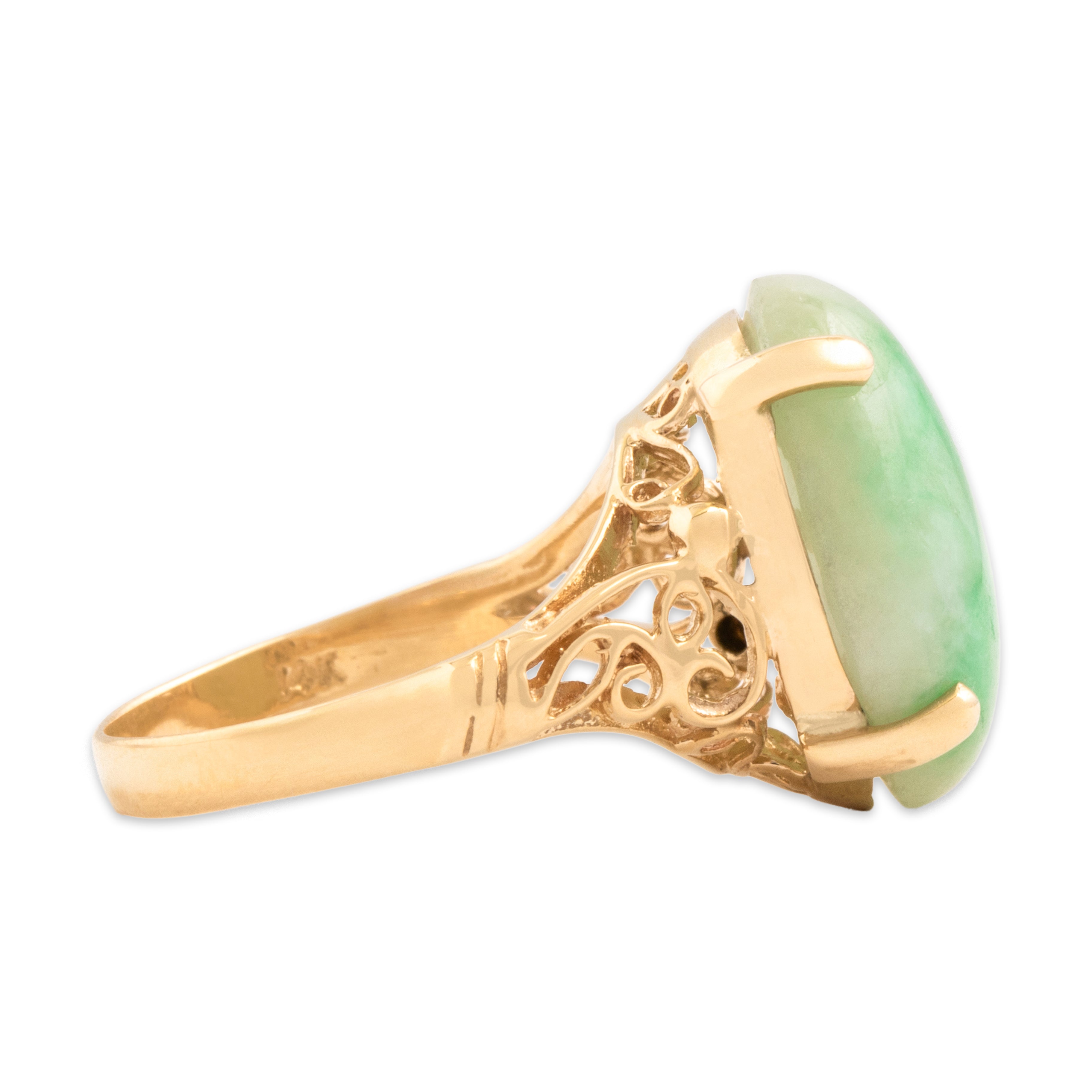 Vintage 14k Yellow Gold 9.04ct Jade Openwork Filigree Cocktail Ring - Side view