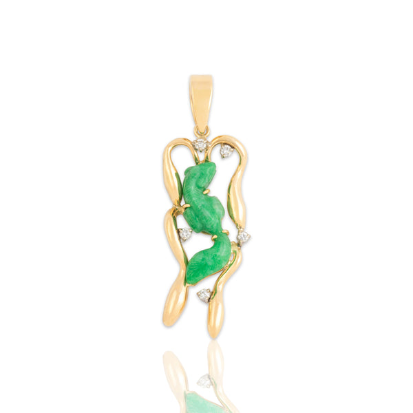 Vintage 14k Yellow Gold Jade Diamond Artistic Playful Squirrel Pendant