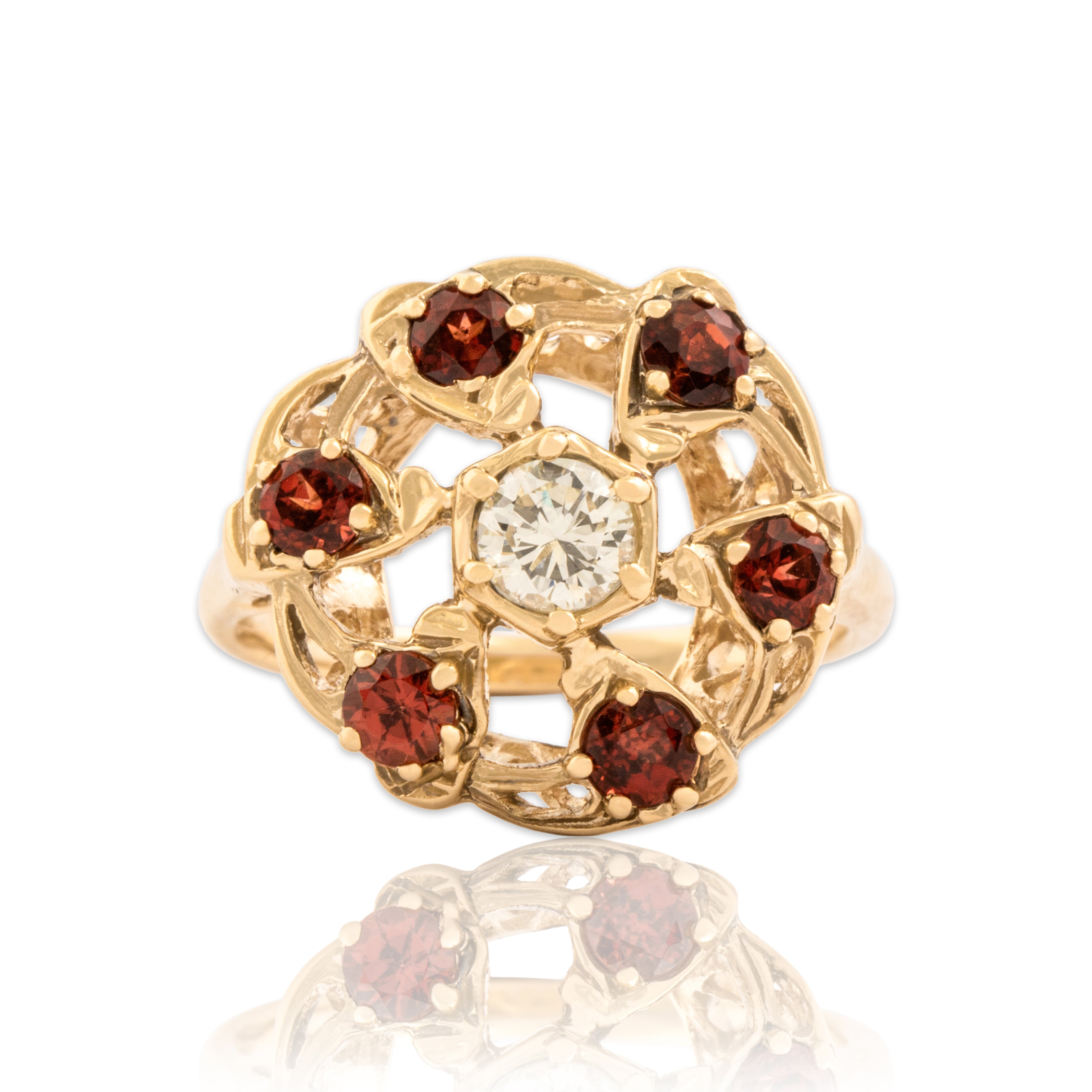 Vintage 14k Yellow Gold .69cttw Garnet Diamond Flowing Pinwheel Ring - Close-up view