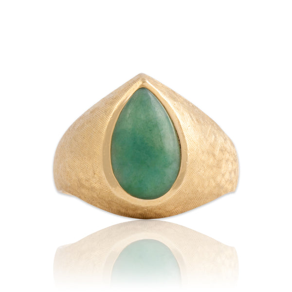Vintage 14k Yellow Gold 2.44ct Jade Bold Etched Pear Cabochon Ring 9.75