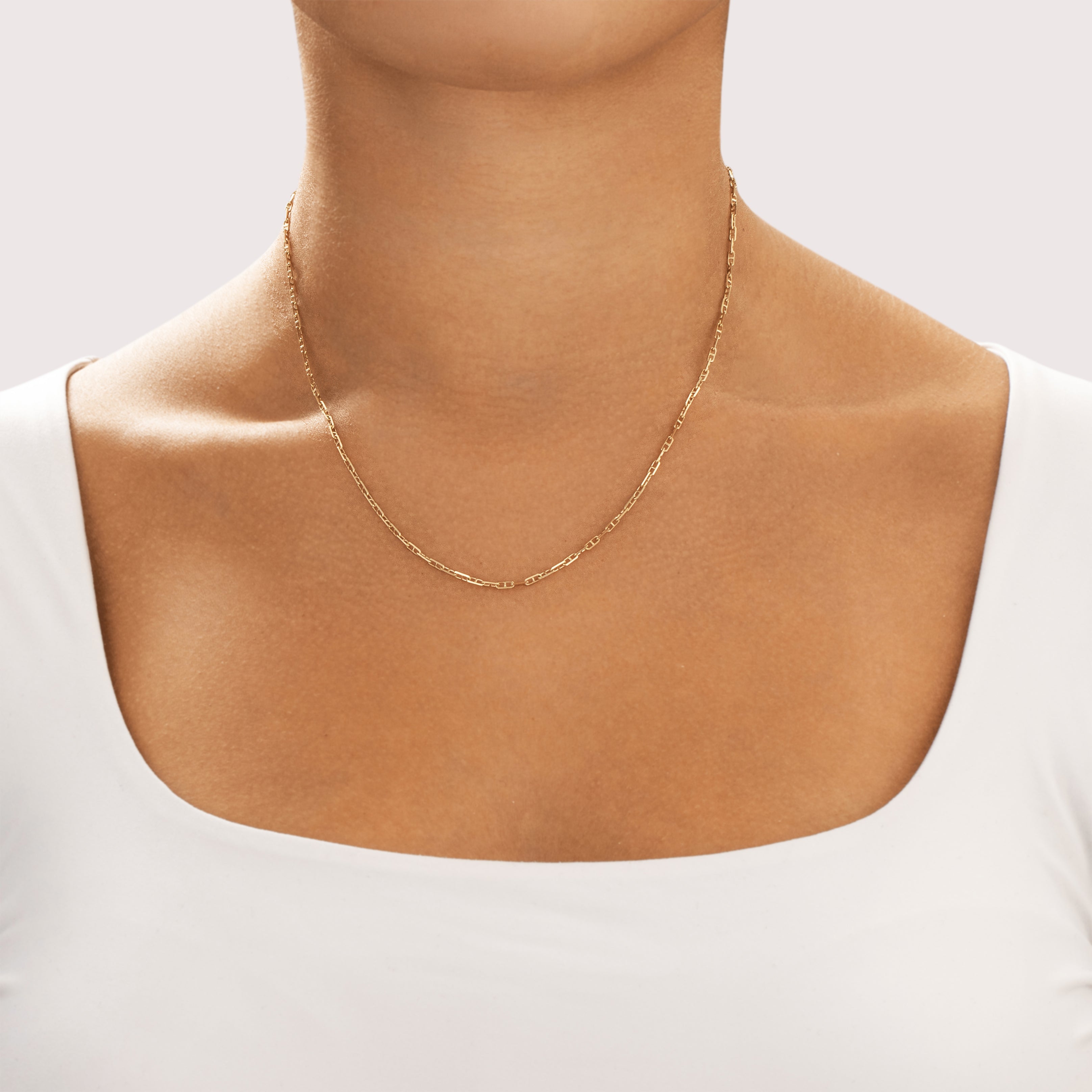 Vintage Italian 14k Yellow Gold 1.9mm Chic Square Mariner Link Chain - On model view