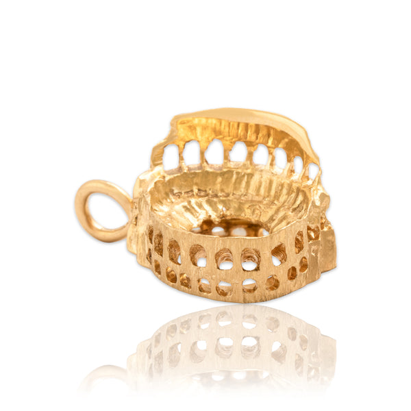 Vintage Heavy 18k Yellow Gold Textured Roman Colosseum Charm / Pendant