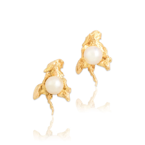Vintage 14k Yellow Gold Pearl Brutalist Gold Spray Stud Earrings - Close-up view
