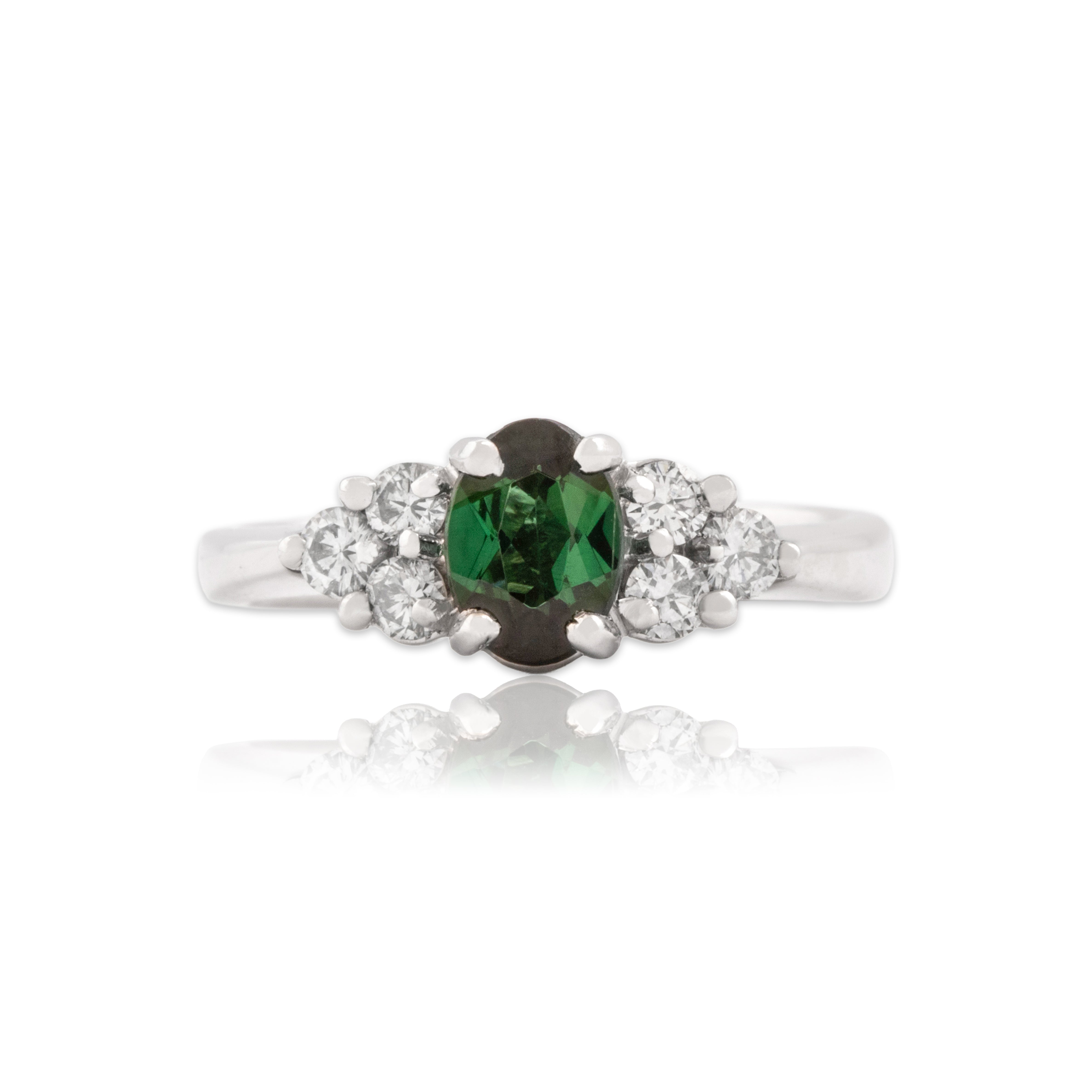 Vintage 14k White Gold .7ct Green Tourmaline Diamond Sparkling Trellis Set Ring - Close-up view