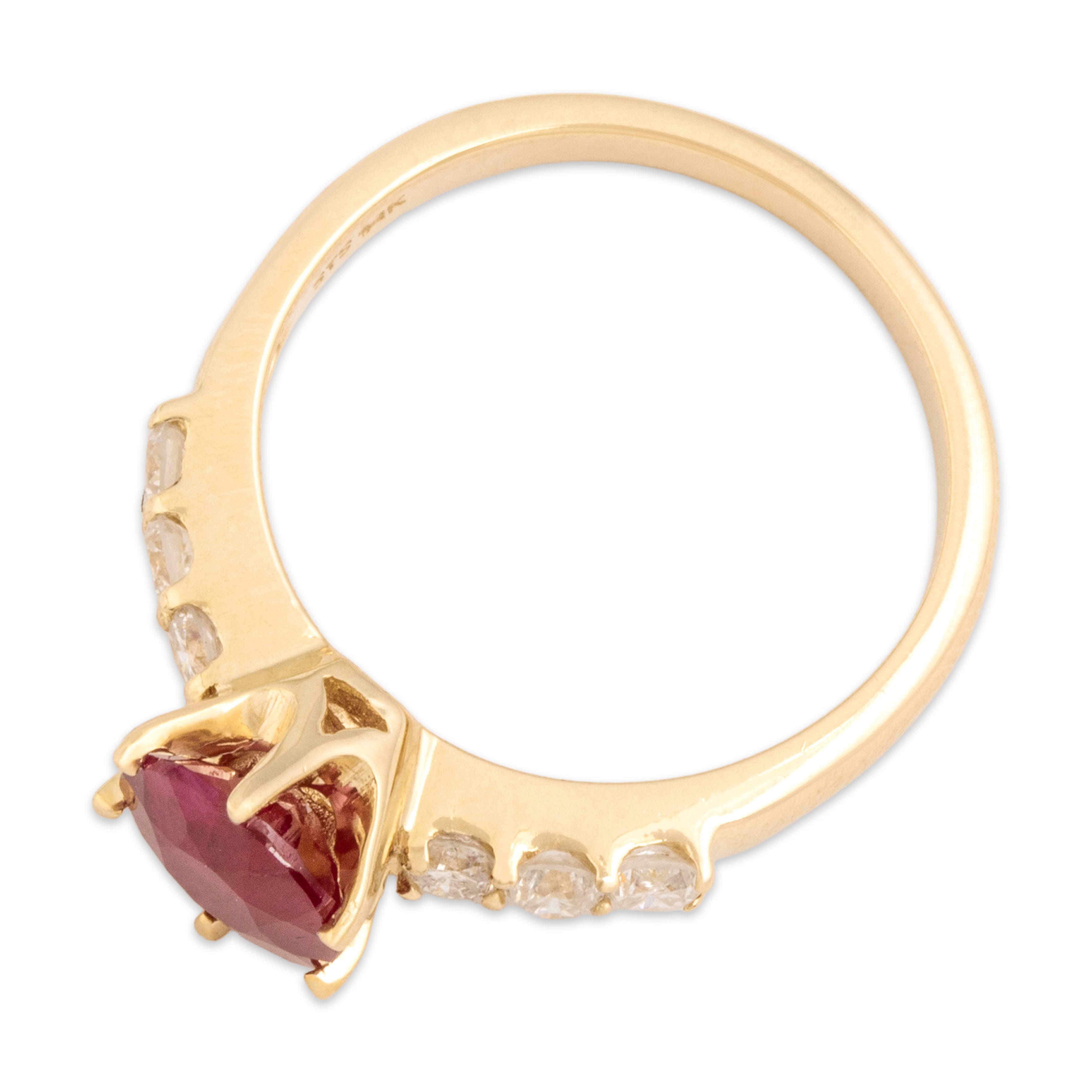 Vintage 14k Yellow Gold 1.25ct Ruby Diamond Striking Round Sparkle Accent Ring - Overall view