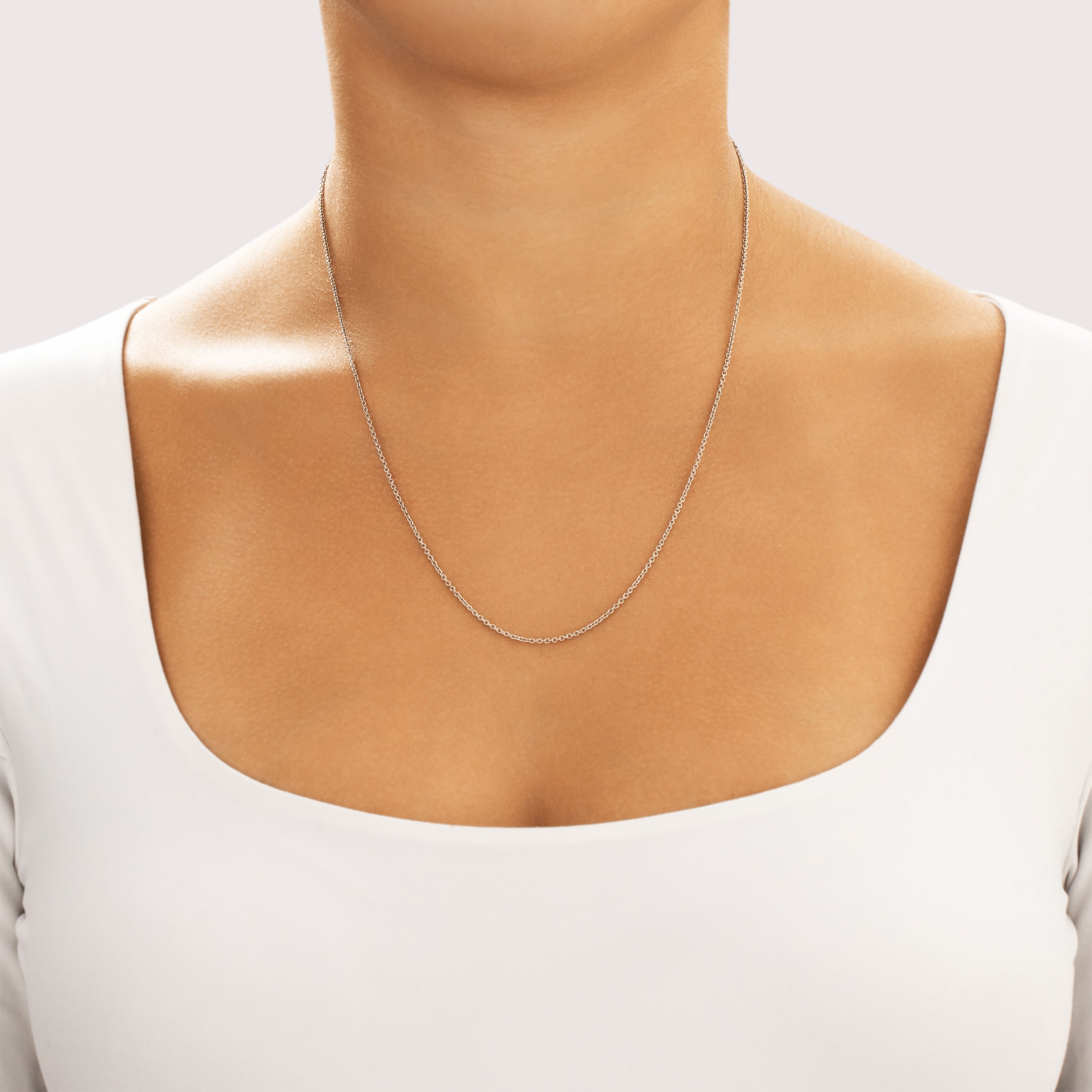 Estate Platinum 1.5mm Solid Cable Chain - On model view