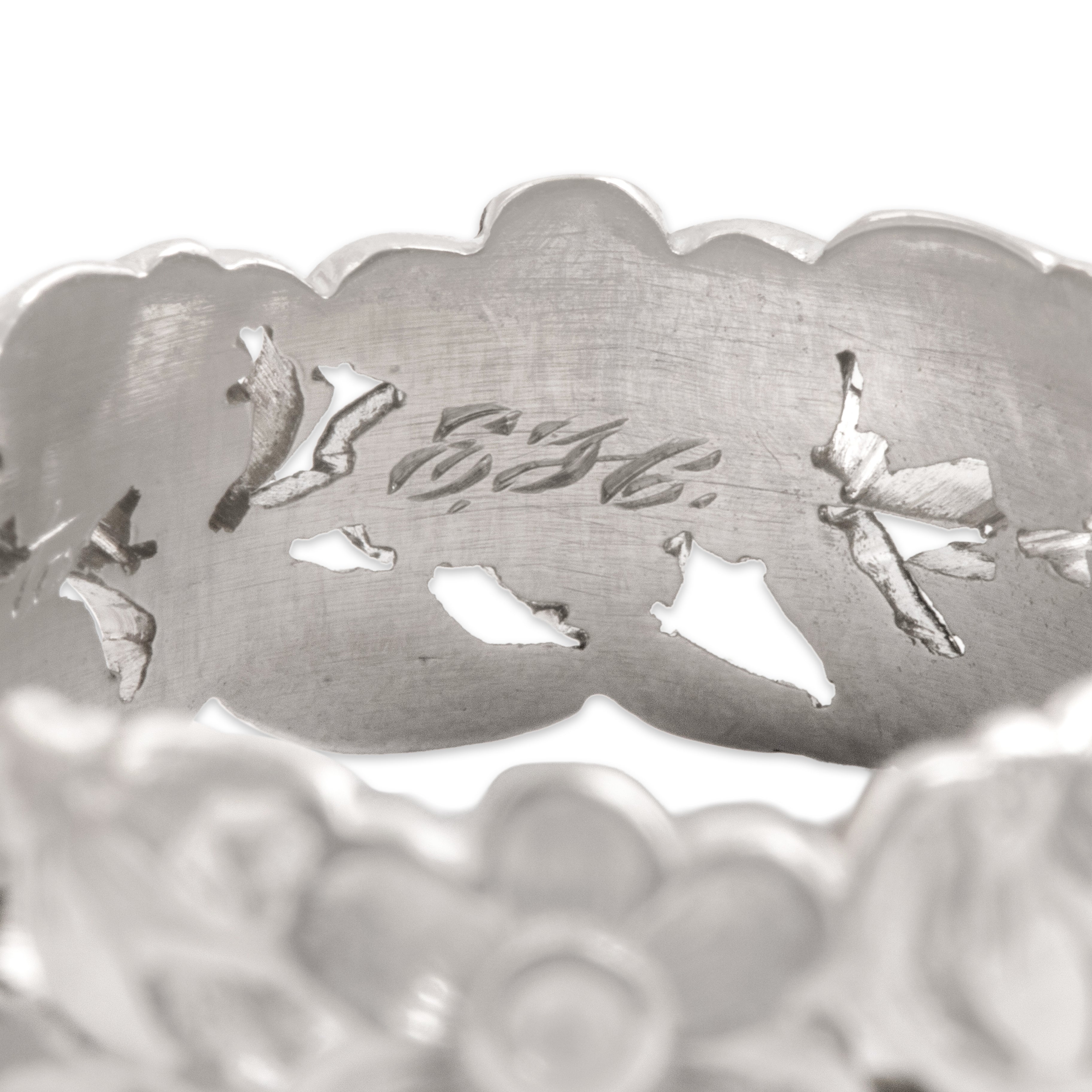 Vintage Heavy Platinum Floral Engraved Band Ring - Hallmark view