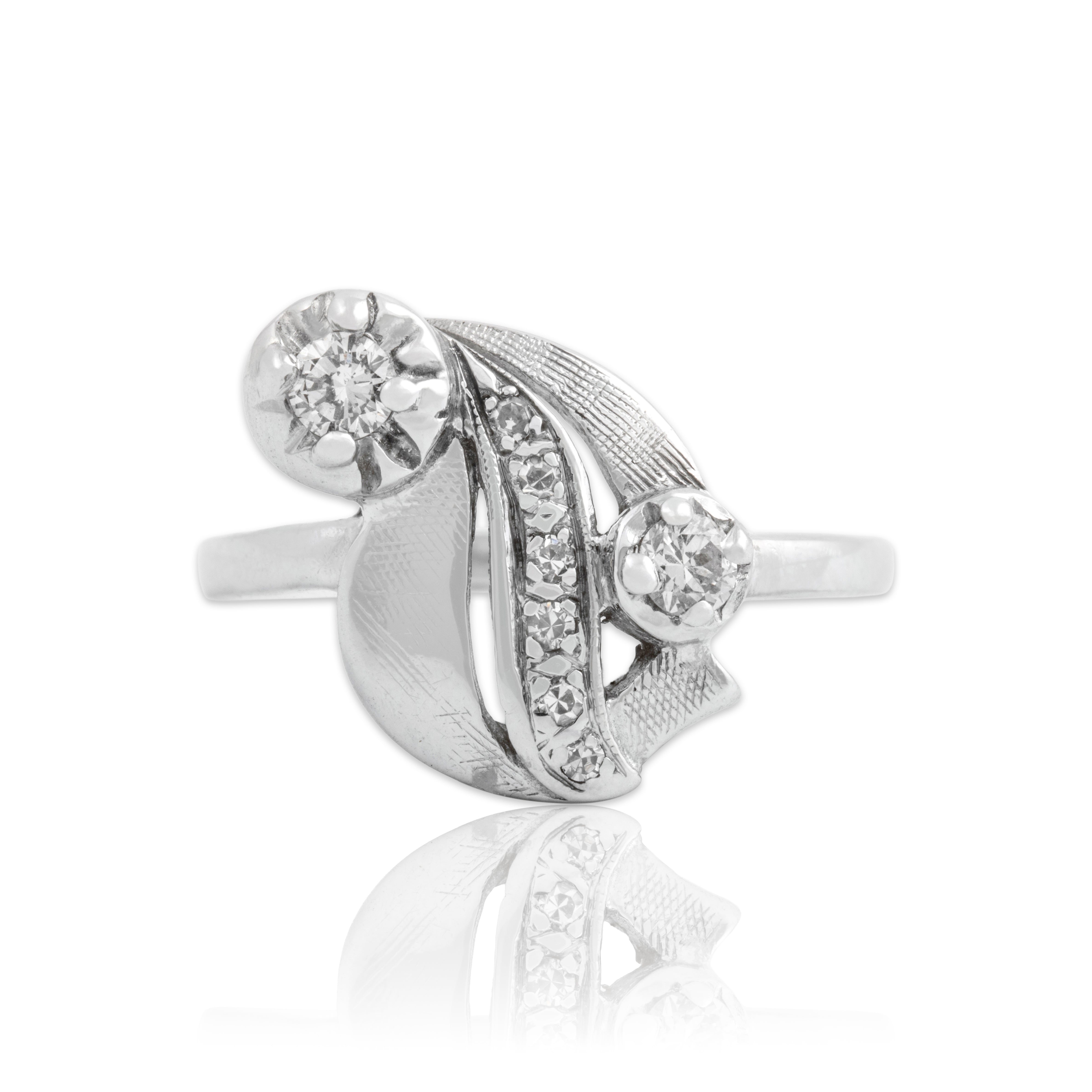 Vintage 14k White Gold Diamond Unique Engraved Sparkling Cluster Ring - Close-up view