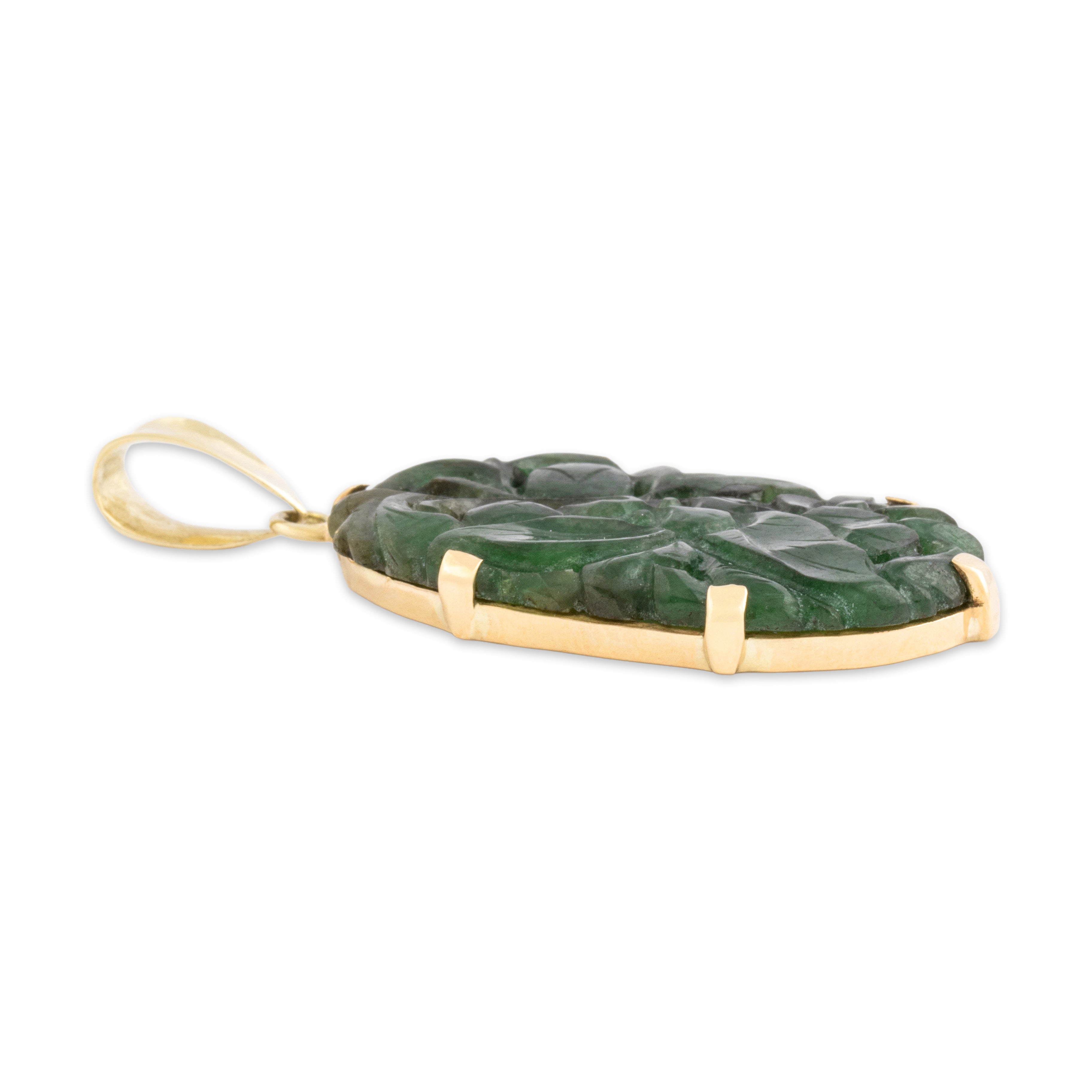 Vintage 14k Yellow Gold Dark Green Jade Intricate Floral Carving Pendant
