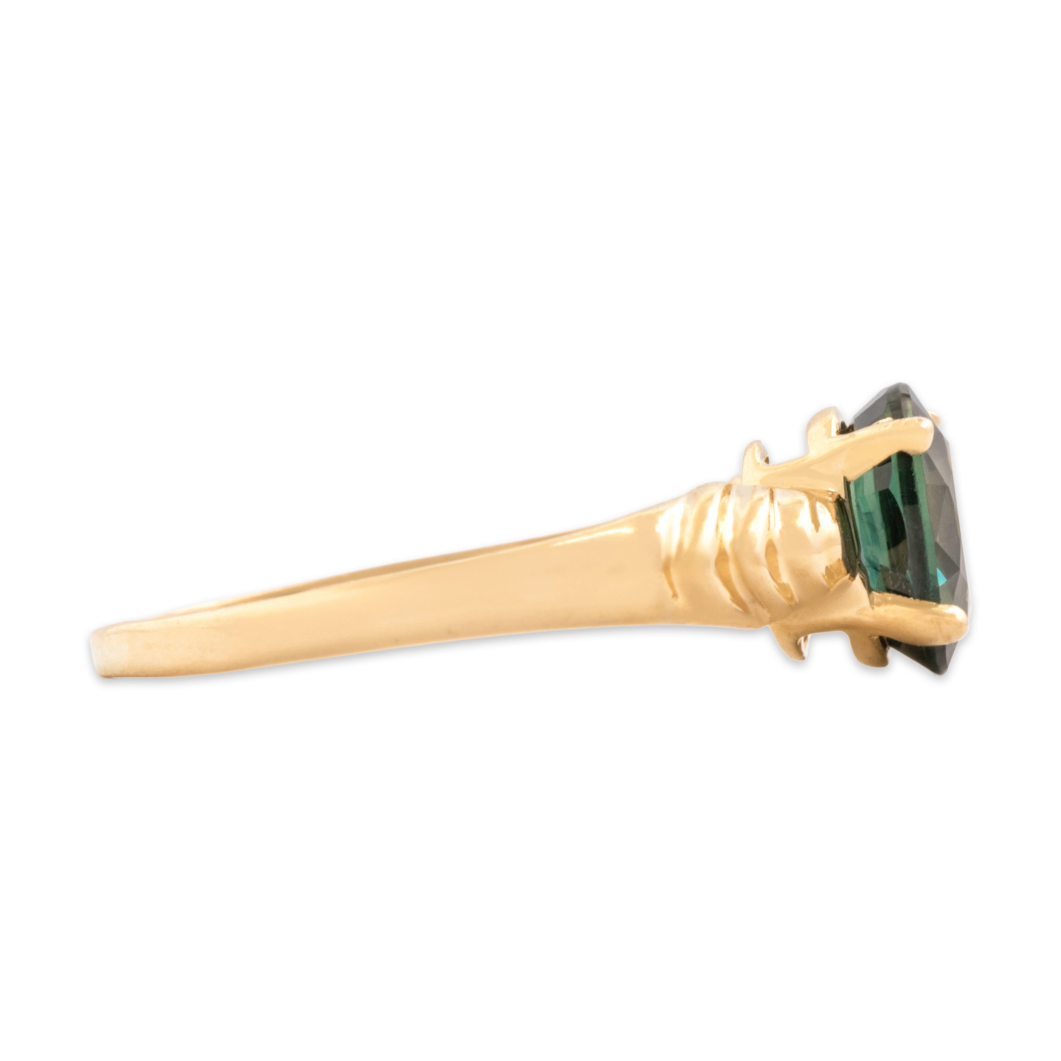 Vintage 14k Yellow Gold 1.03ct Green Sapphire Forest Ribbed Step Shoulder Ring - Side view