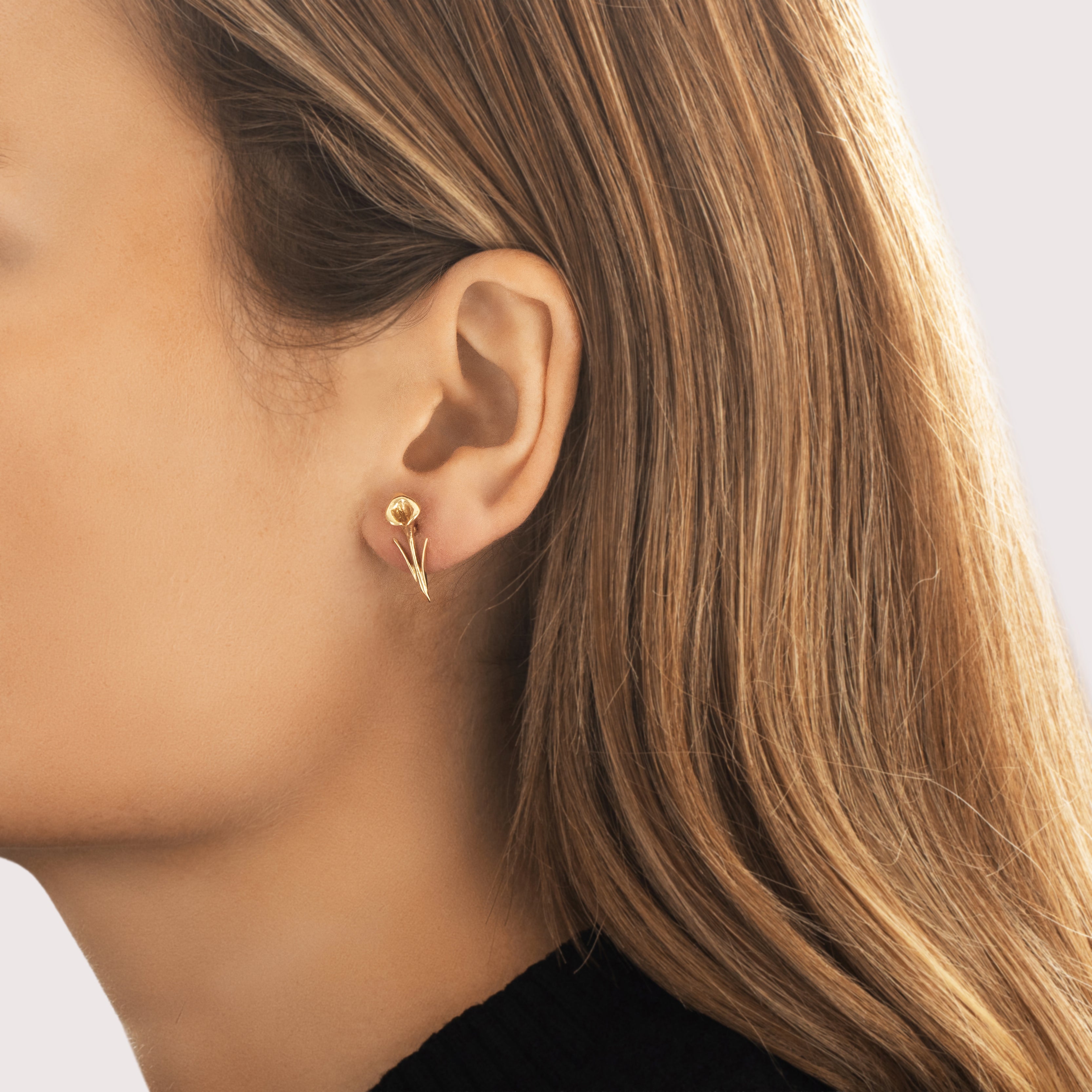 Vintage 14k Yellow Gold Beautiful Botanical Calla Lily Earrings - On model view
