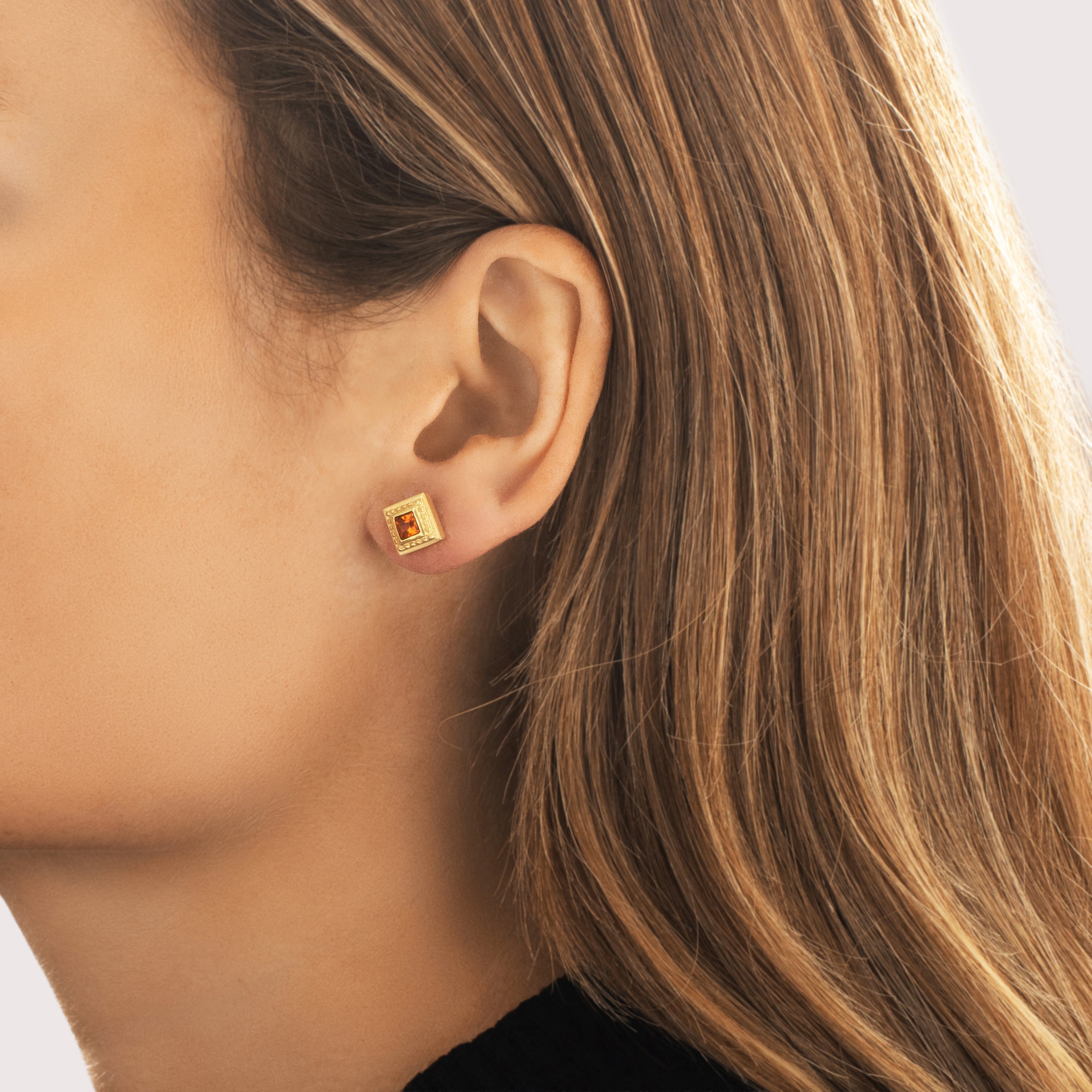 Vintage 14k Yellow Gold .59cttw Citrine Matte Etruscan-Inspired Stud Earrings - On model view