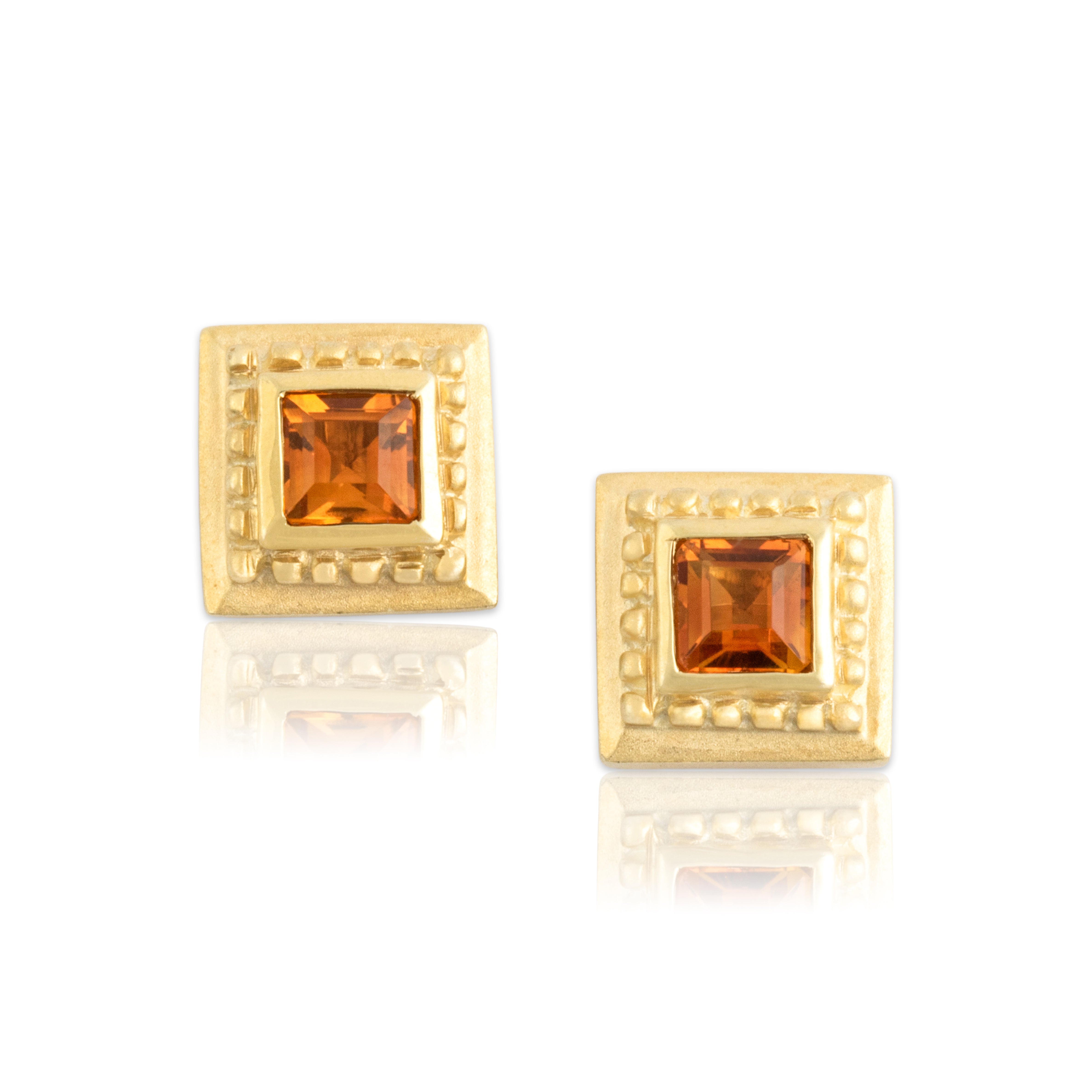 Vintage 14k Yellow Gold .59cttw Citrine Matte Etruscan-Inspired Stud Earrings - Close-up view