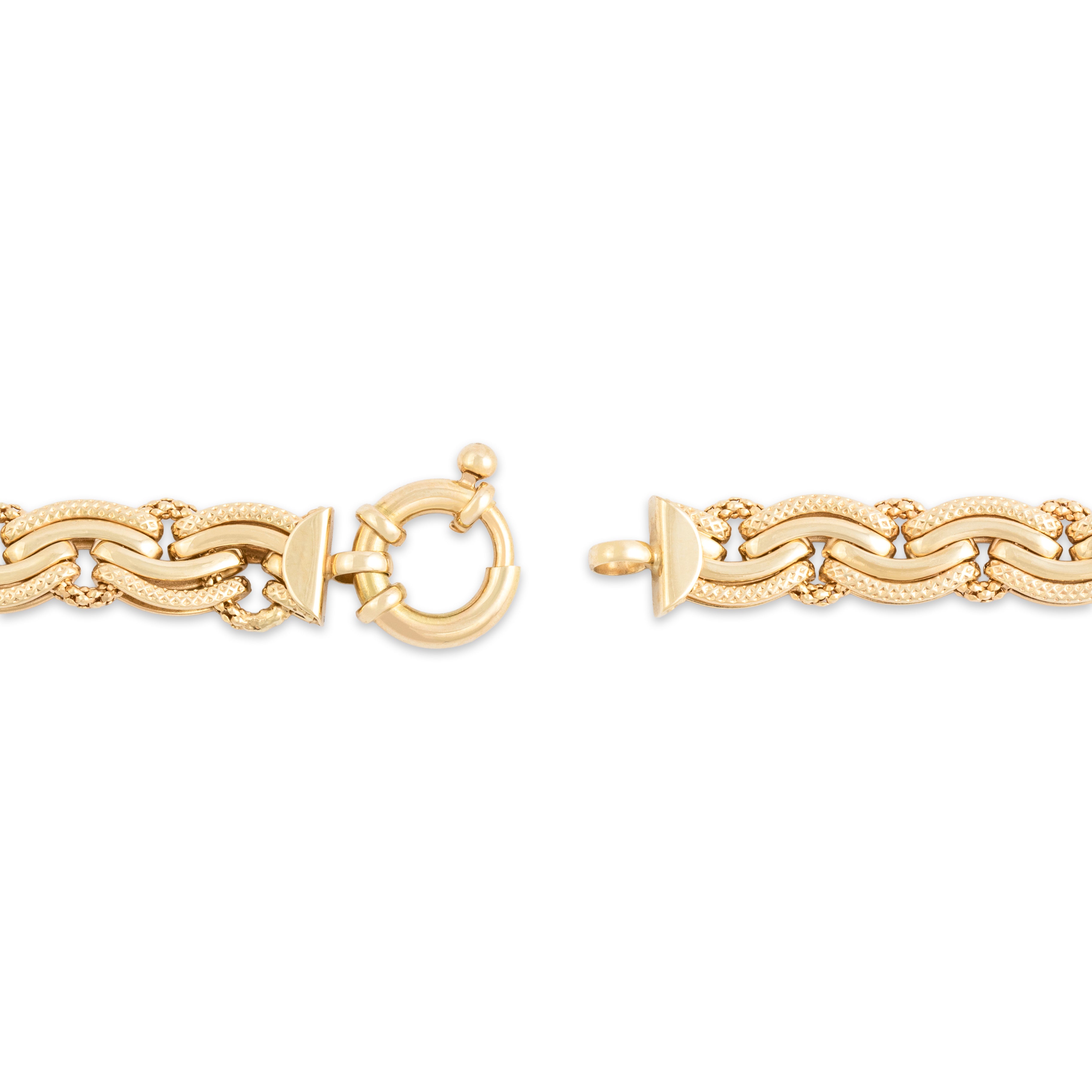 Vintage Italian Lightweight 14k Yellow Gold Intricate Textured C Link Bracelet - clasp view