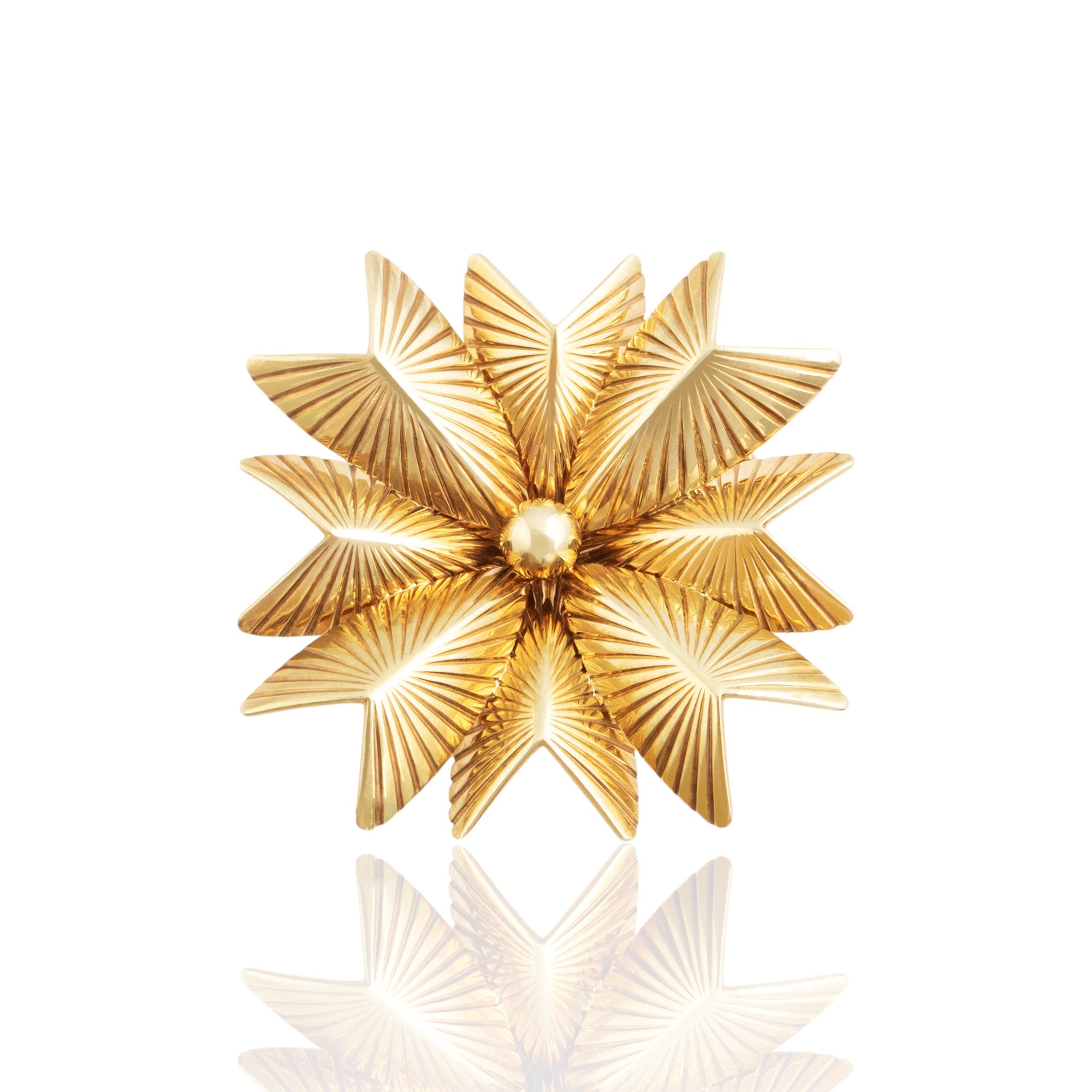 Vintage Tiffany & Co. German 14k Yellow Gold Geometric Pinwheel Brooch / Pin - Close-up view